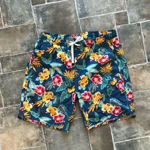 Fair Harbor boys XL shorts